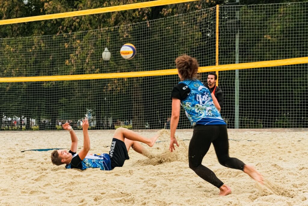 découvrez le handball, un sport dynamique et captivant qui allie vitesse, stratégie et esprit d'équipe. explorez l'histoire, les règles, et les champions de ce jeu collectif populaire dans le monde entier.